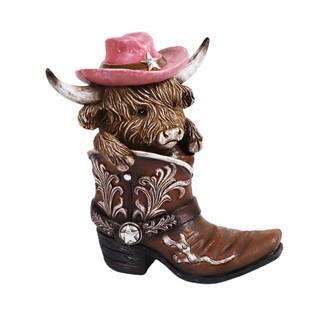Highland Cow with Boot | GSC Import